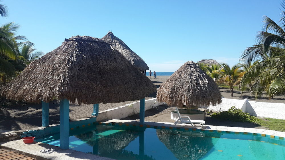 Eco-Hotel Playa Quilombo Las Lisas Exteriör bild