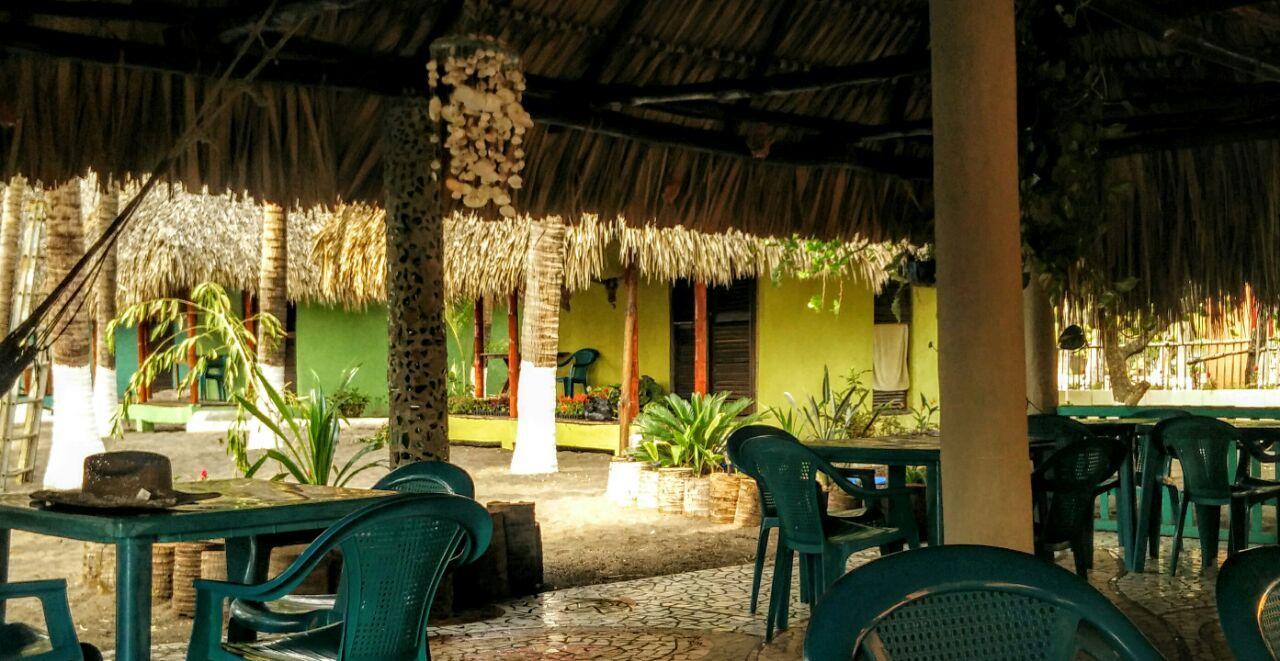 Eco-Hotel Playa Quilombo Las Lisas Exteriör bild