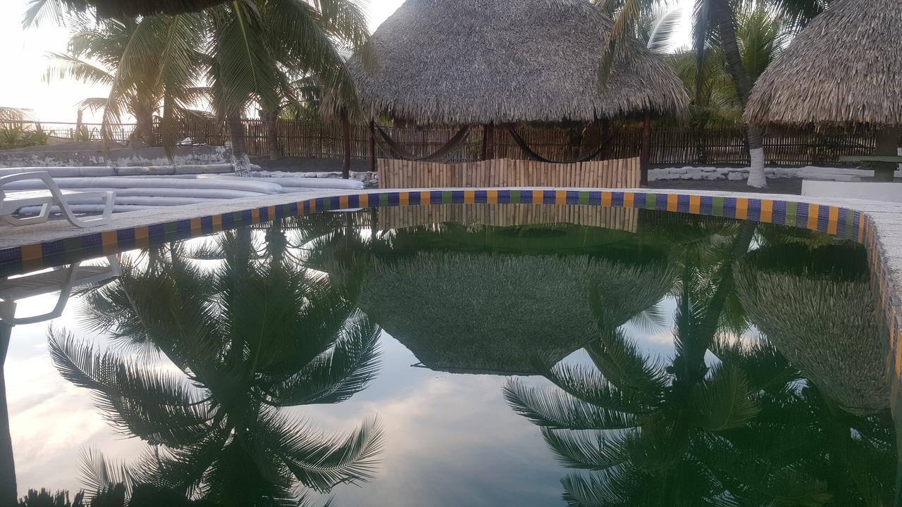 Eco-Hotel Playa Quilombo Las Lisas Exteriör bild