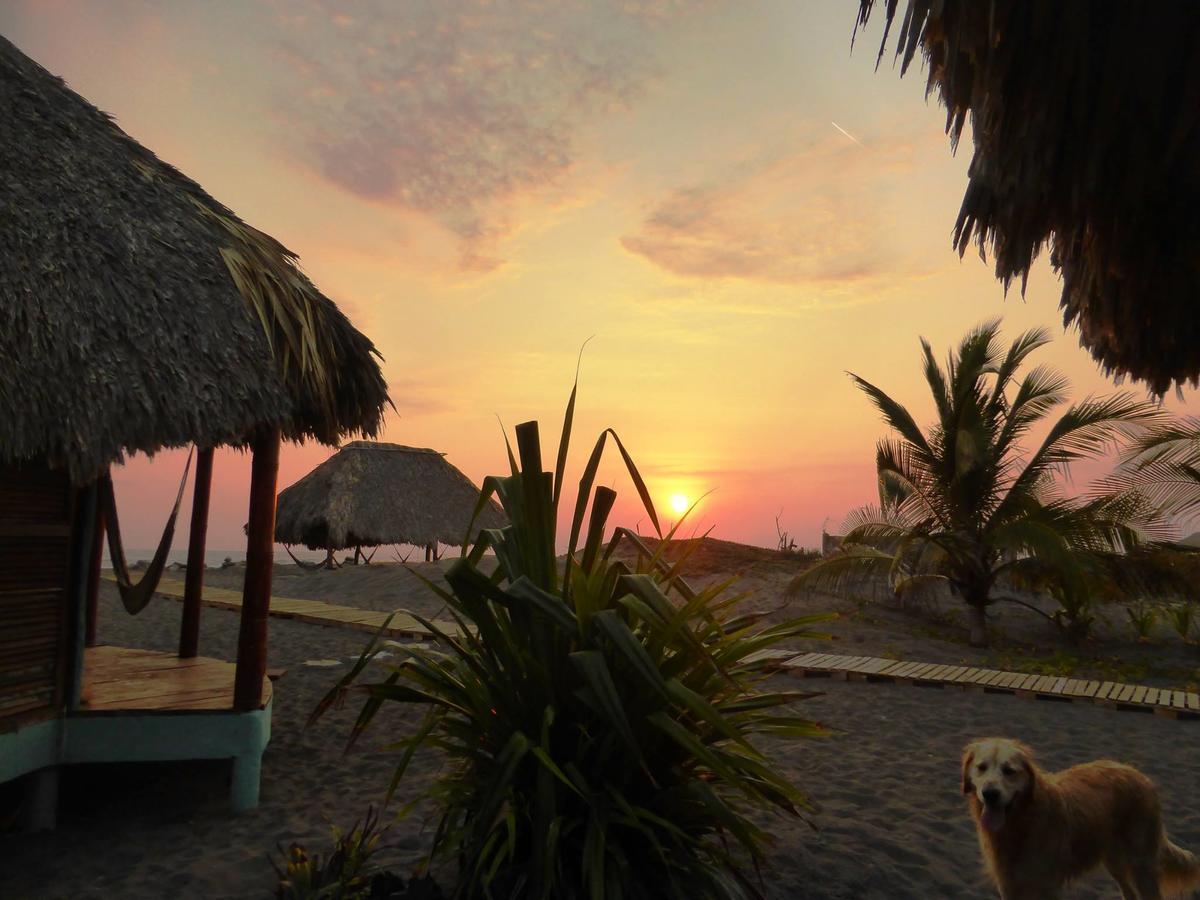 Eco-Hotel Playa Quilombo Las Lisas Exteriör bild