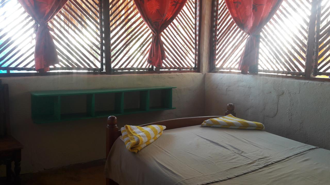 Eco-Hotel Playa Quilombo Las Lisas Exteriör bild