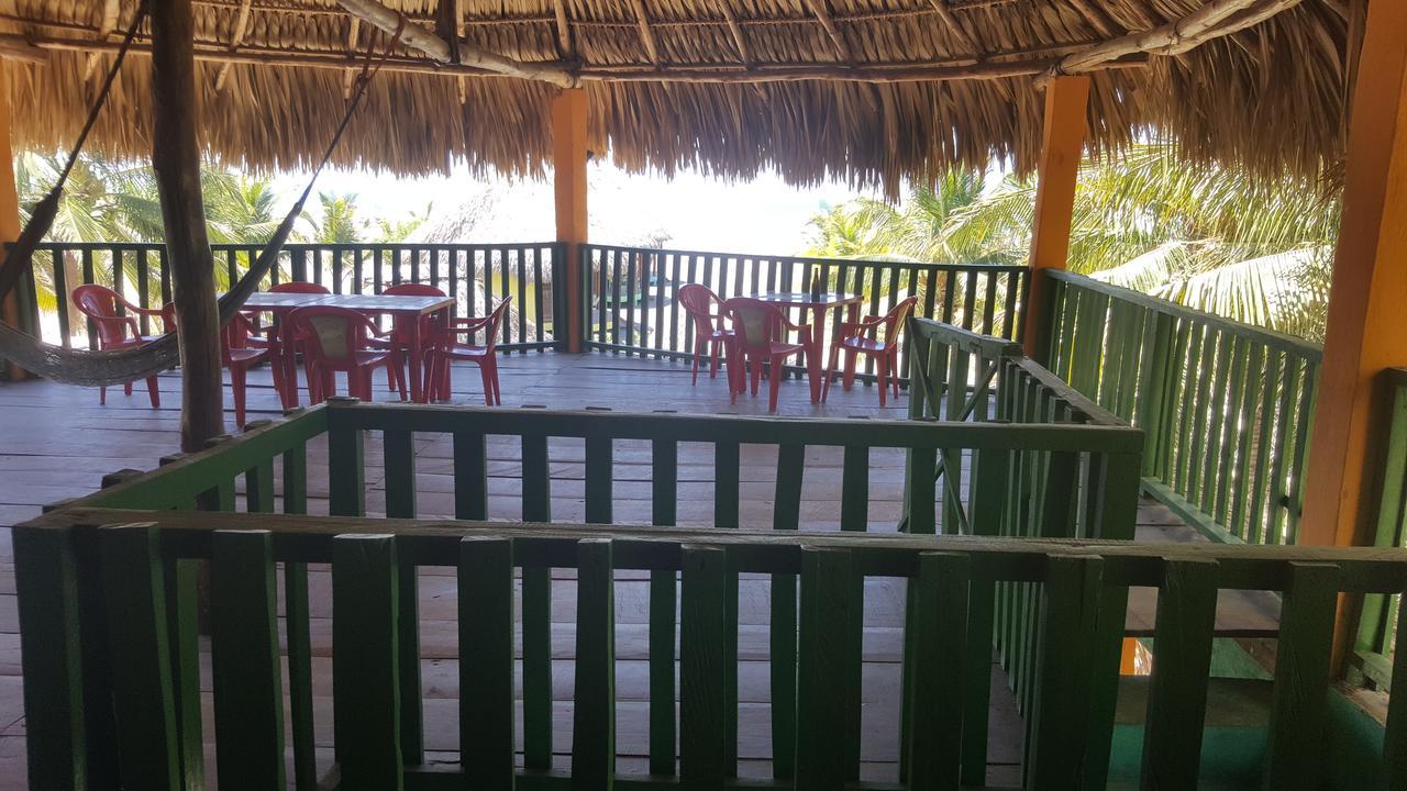Eco-Hotel Playa Quilombo Las Lisas Exteriör bild