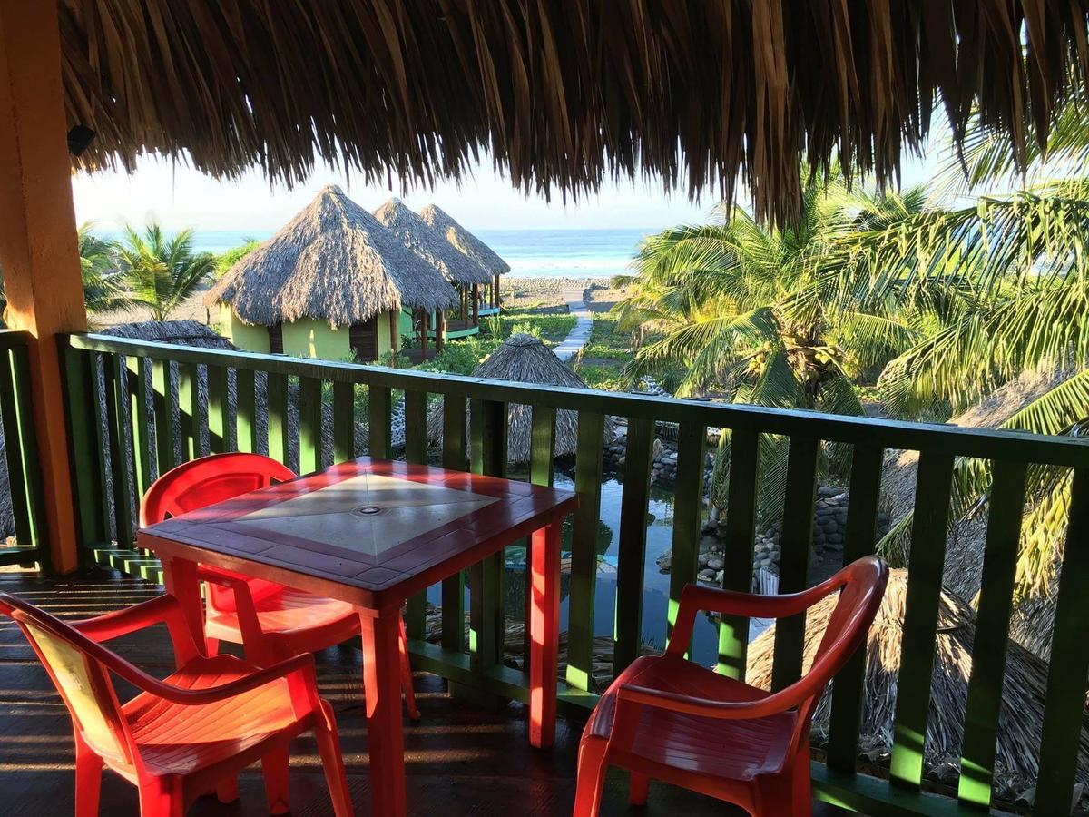 Eco-Hotel Playa Quilombo Las Lisas Exteriör bild